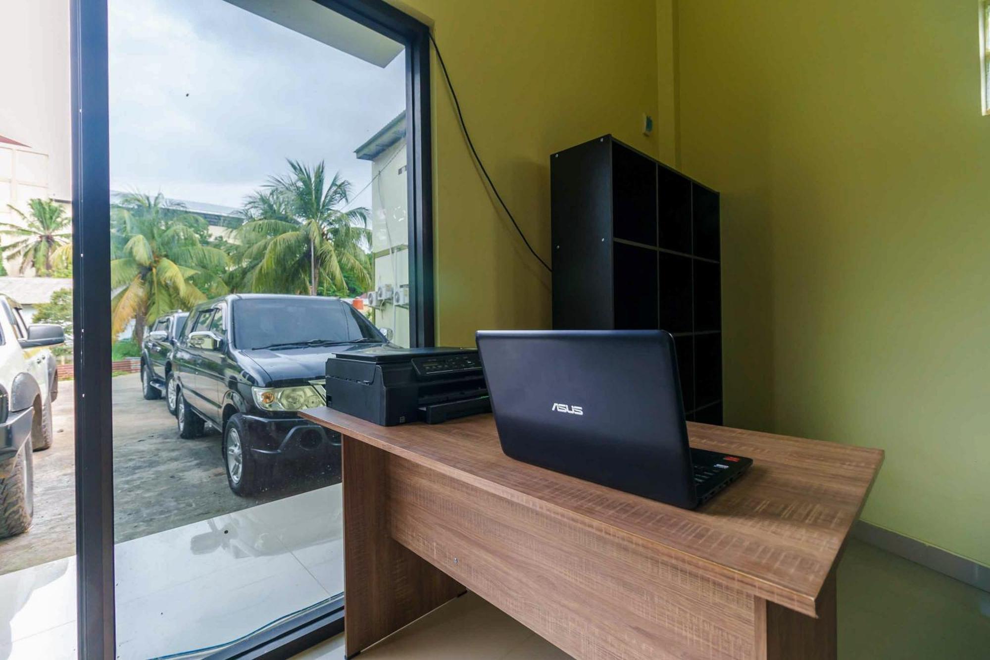 Reddoorz Syariah Near Rsud Dr Hm Rabain Hotel Muara Enim Exterior photo