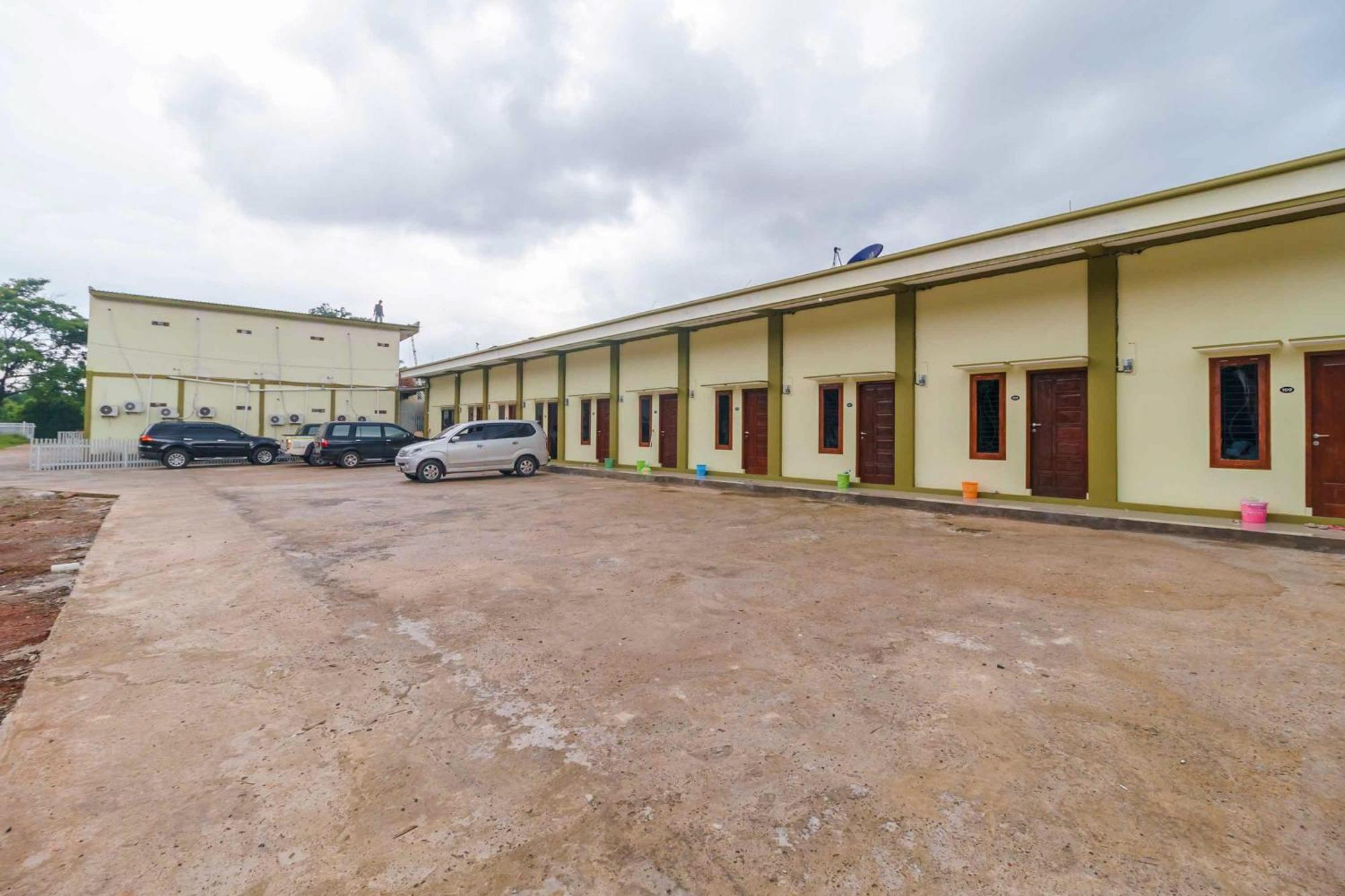 Reddoorz Syariah Near Rsud Dr Hm Rabain Hotel Muara Enim Exterior photo